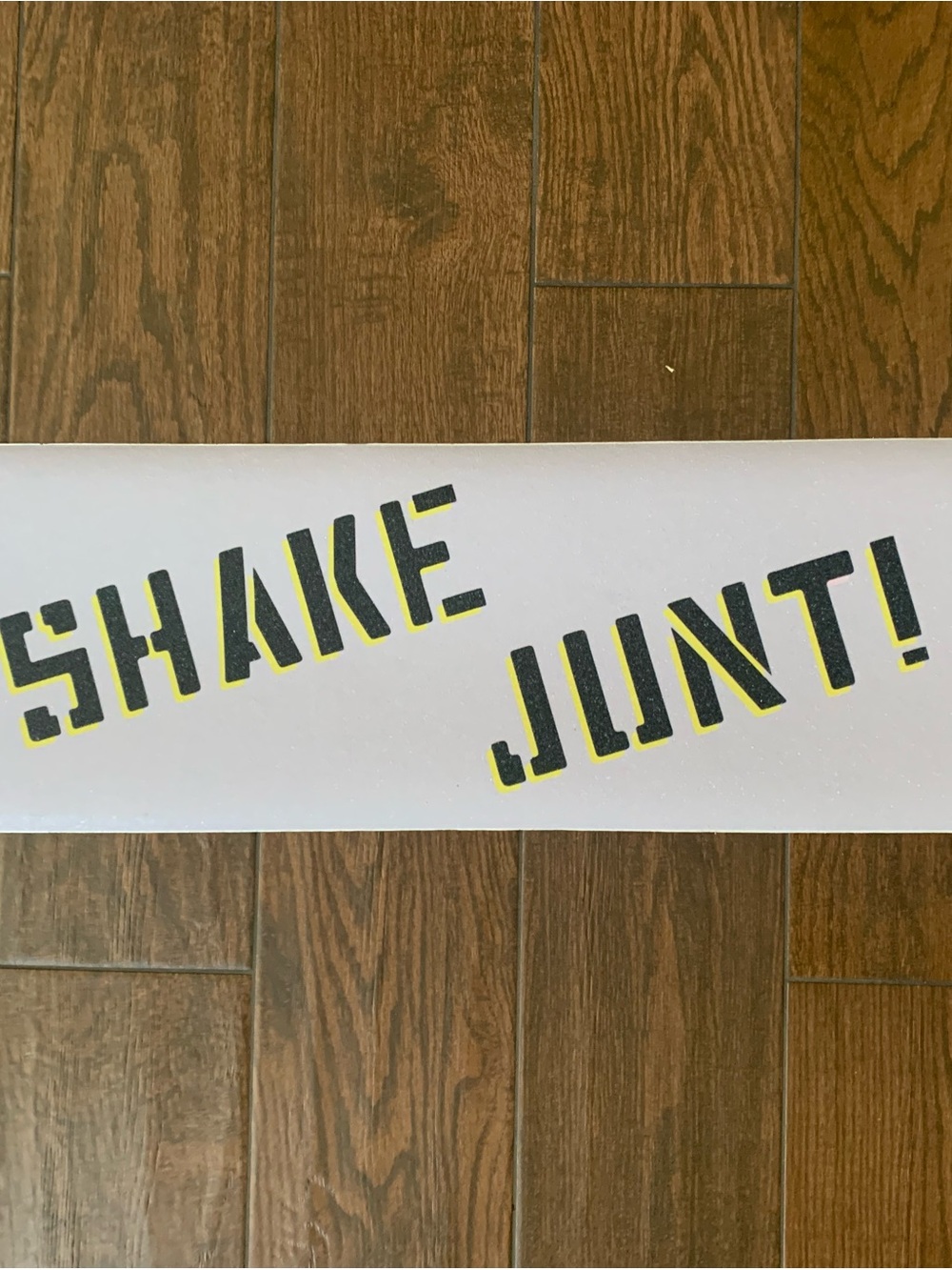 Shake junt! Skateboarding grip tape